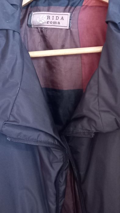 Vand geaca dama/ fete groasa captusita,nr L, stare perfecta