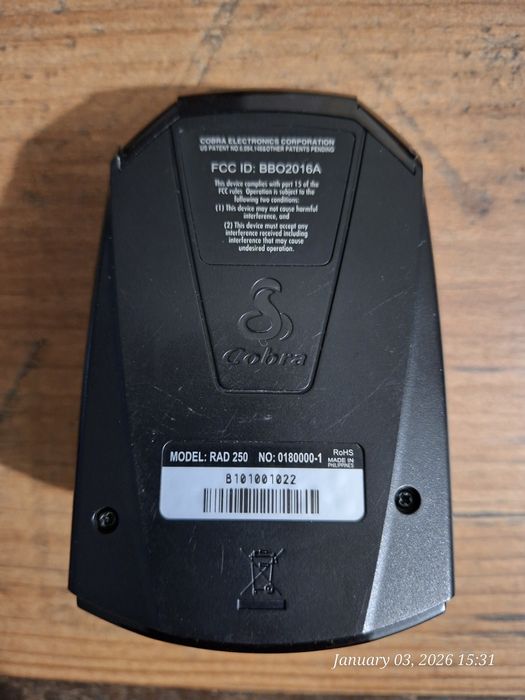 Vând detector Cobra RAD 250