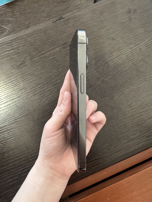 IPhone 13 Pro, без каробки, без шнурки