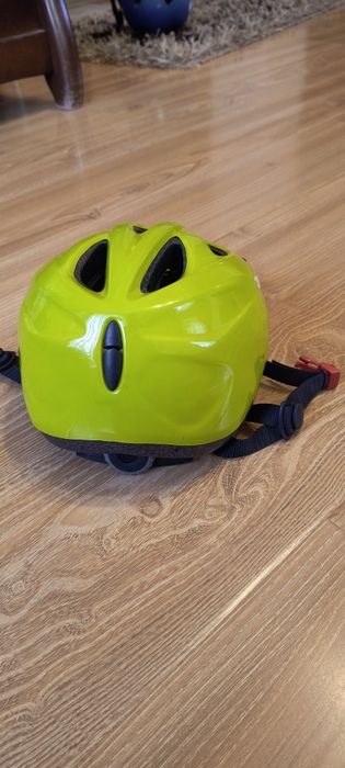 Vând casca bicicleta scirocco, reglabila,mărimea S(50-55cm)