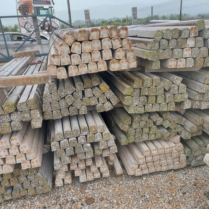 Vând stâlpi de beton!