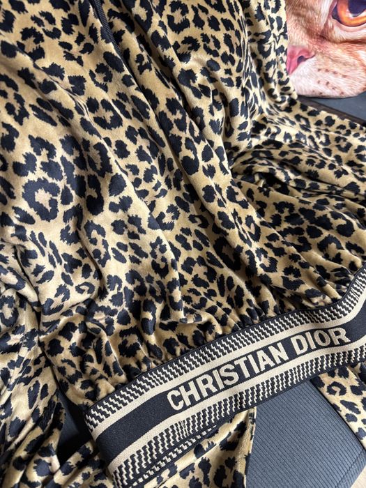 Дамски екип нов плюш