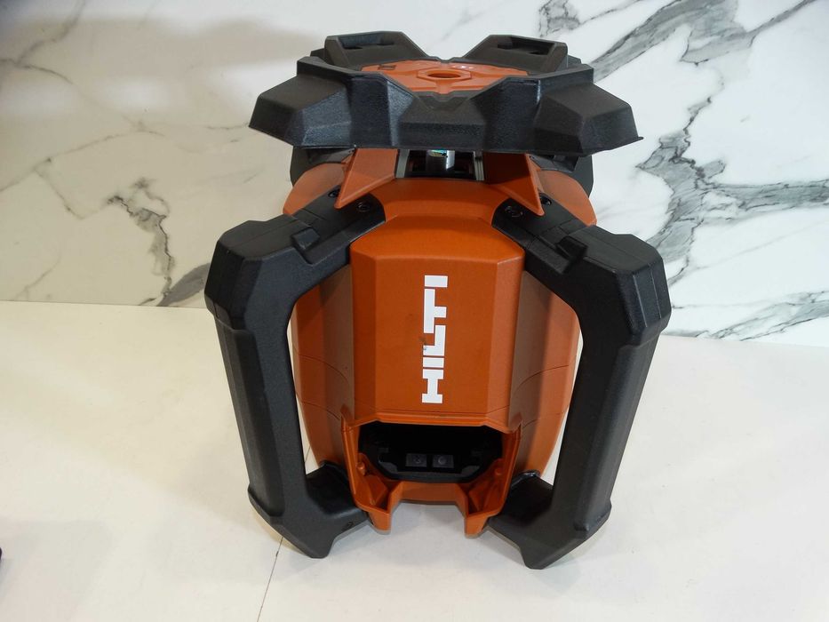 09.2025 - Hilti PR 40 - 22 / Nuron - Ротационен лазерен нивелир