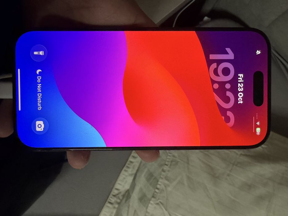 Iphone 16 pro.