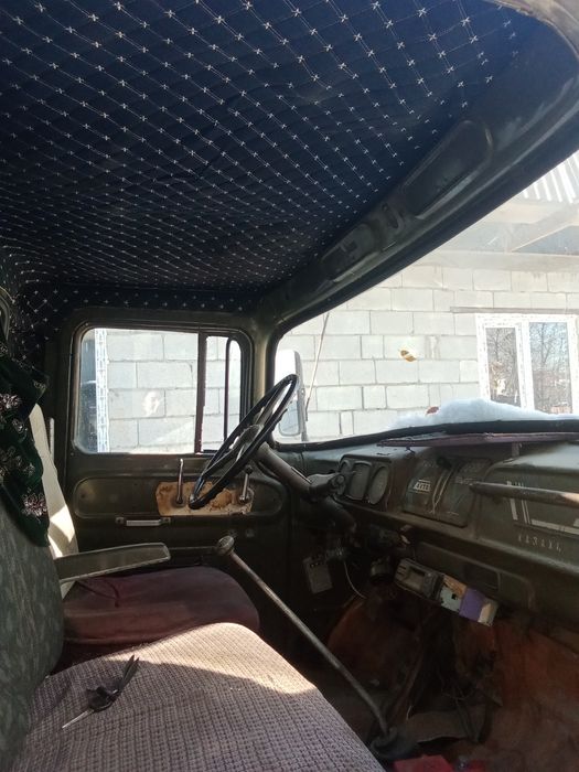 Продам зил срочно