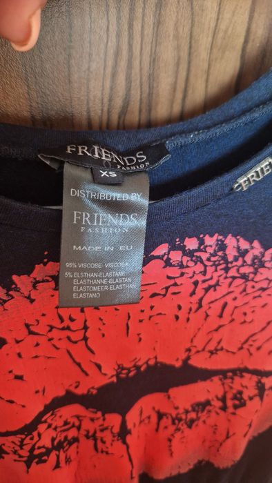 Тъмно синя рокля с къс ръкав Friends