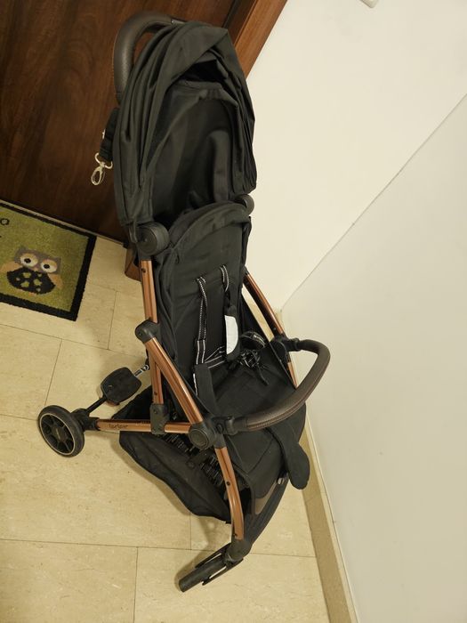 Leclerc Carucior cu landou si accesorii(umbrela, insecte, ploaie)