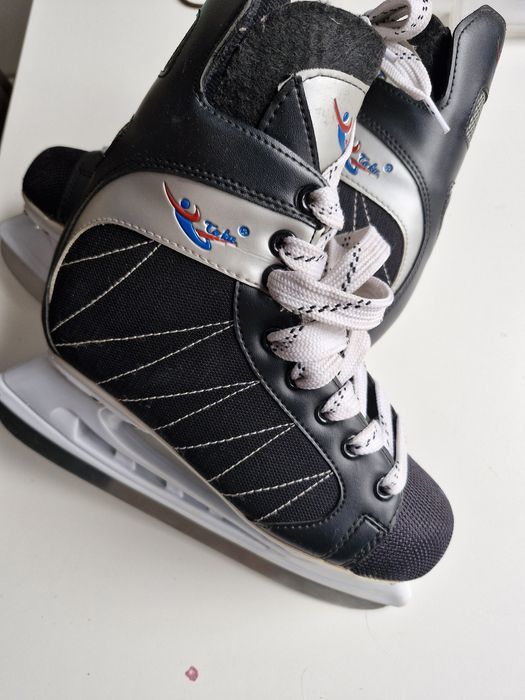 Коньки в отличном состоянии