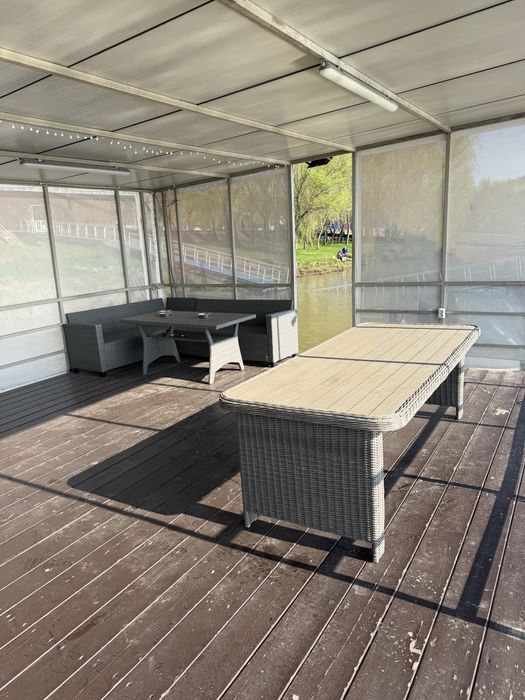 Ponton acostare ambarcatiuni