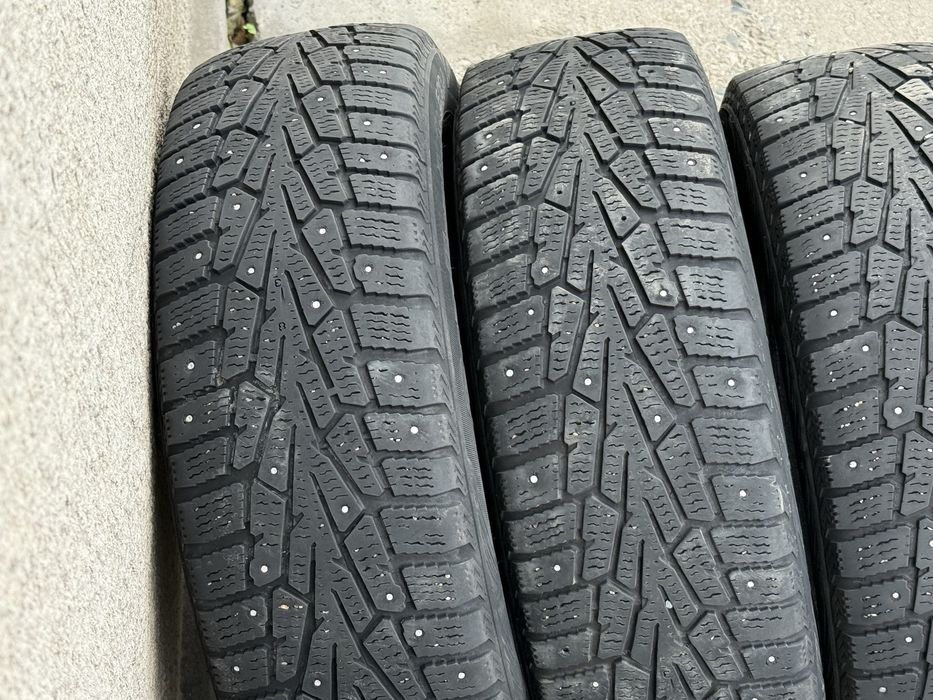 185|65 R15. Комплект шин.