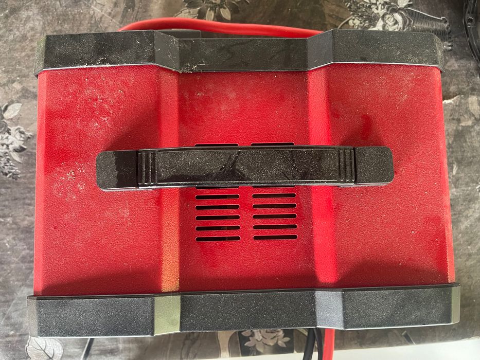 Redresor autoturism