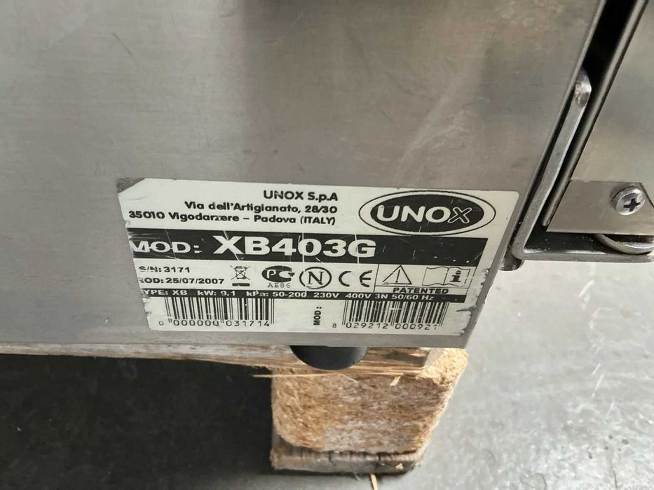 Професионална комбинирана фурна конвектомат UNOX – Надеждност и прецизност в едно