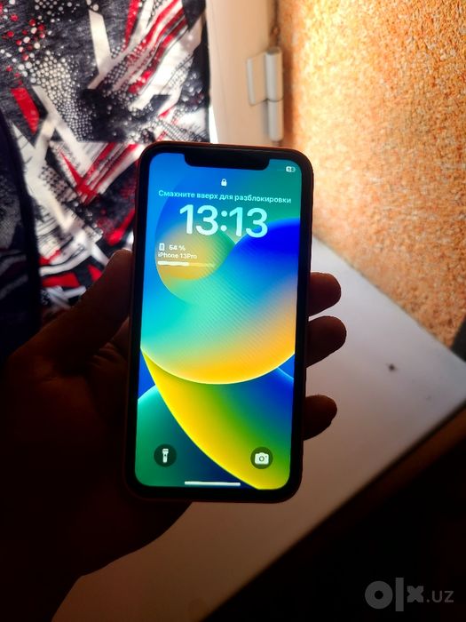 Iphone xr 17 pro korpus taqilgan