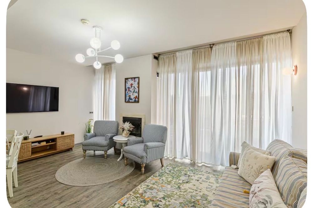 Apartament Lux 110 mp Woodland (2 băi, terasă + balcon) | Silver Mountain | Renovat 2025 | Airbnb 5.0