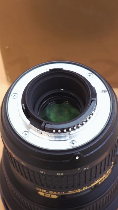 Obiectiv profesional Nikon AF-S NIKKOR 14-24mm f/2.8G ED zoom ultrawide montura F Nikon