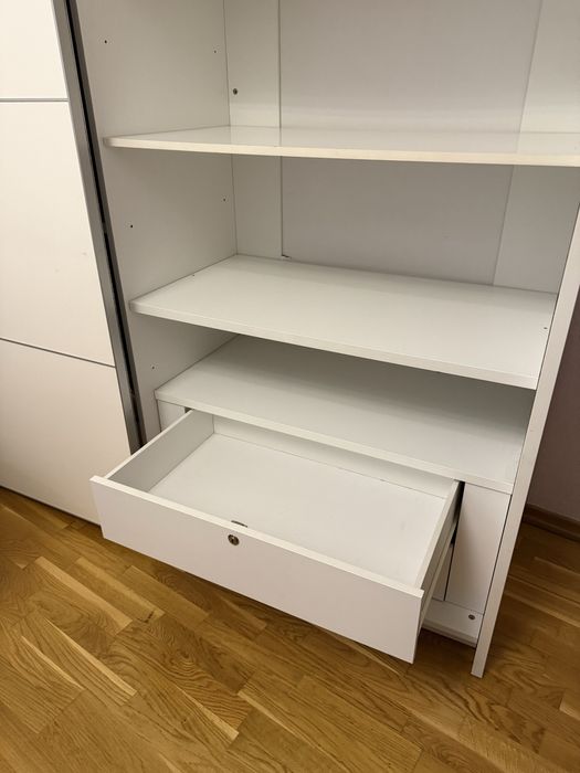 Шкаф купе размер 220/240 /60 Икеа