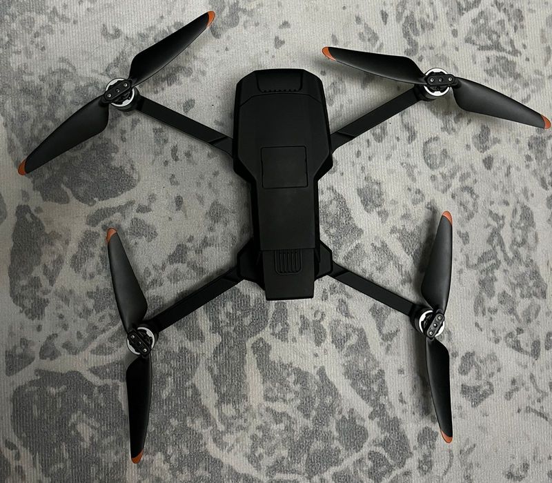 Продам Дрон летательный