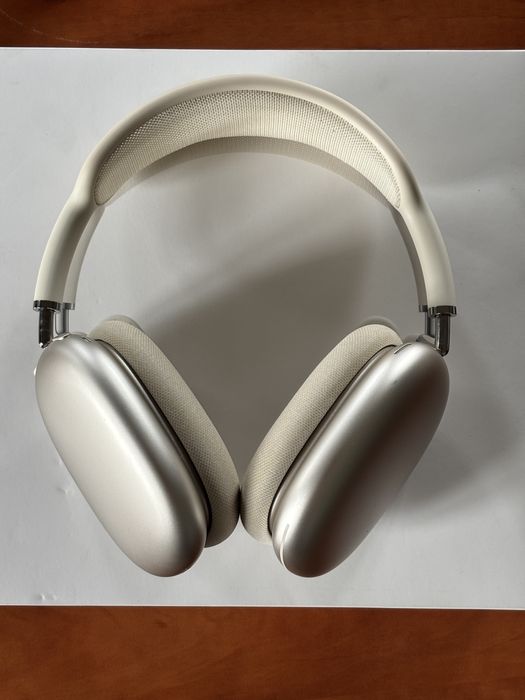AirPods Max Starlight Model A3184 type-C