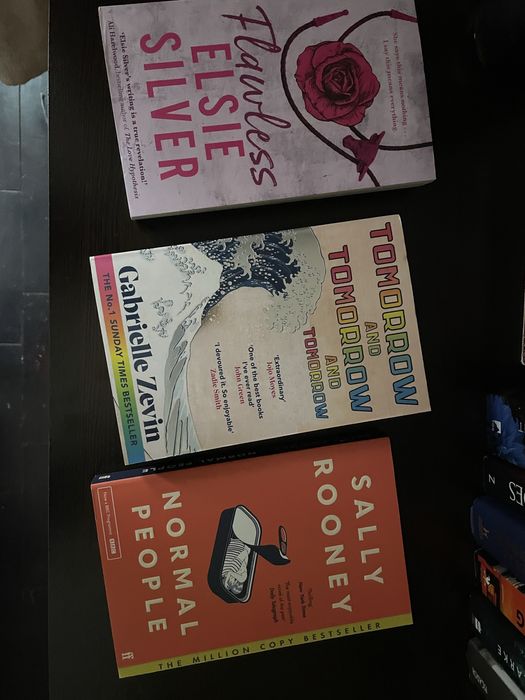 Книги на английски, романси