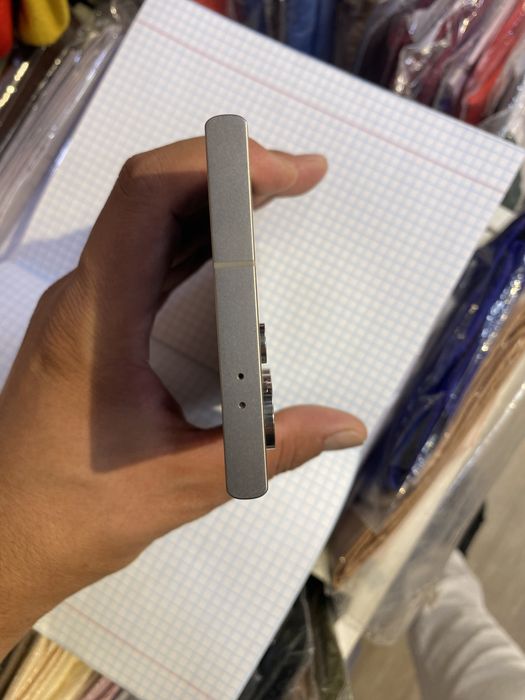 телифон сотилади с24 ултра 12,512 гб