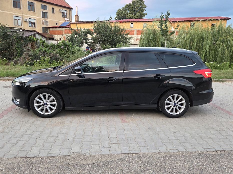 FORD Focus 2015 — imagine 4