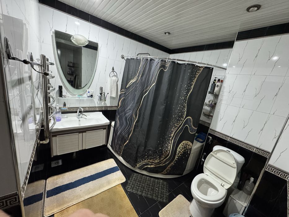 Shayxontohur tumanida Kvartira sotiladi, 3 xona srochna!!!