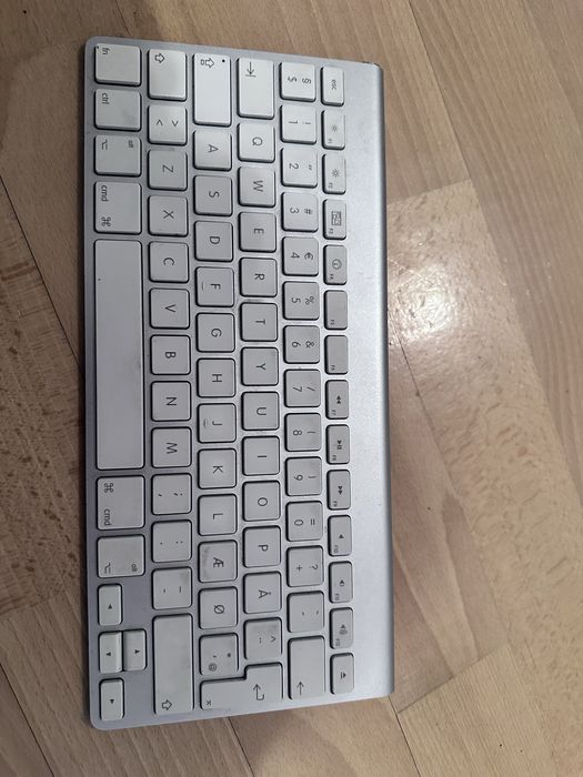 Apple wireless tastatura bluetooth fara fir / cu fir