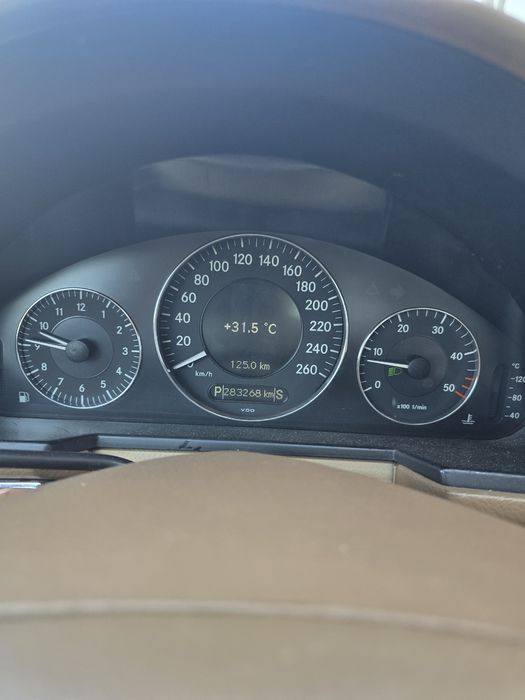 Mercedes e class w211 facelift