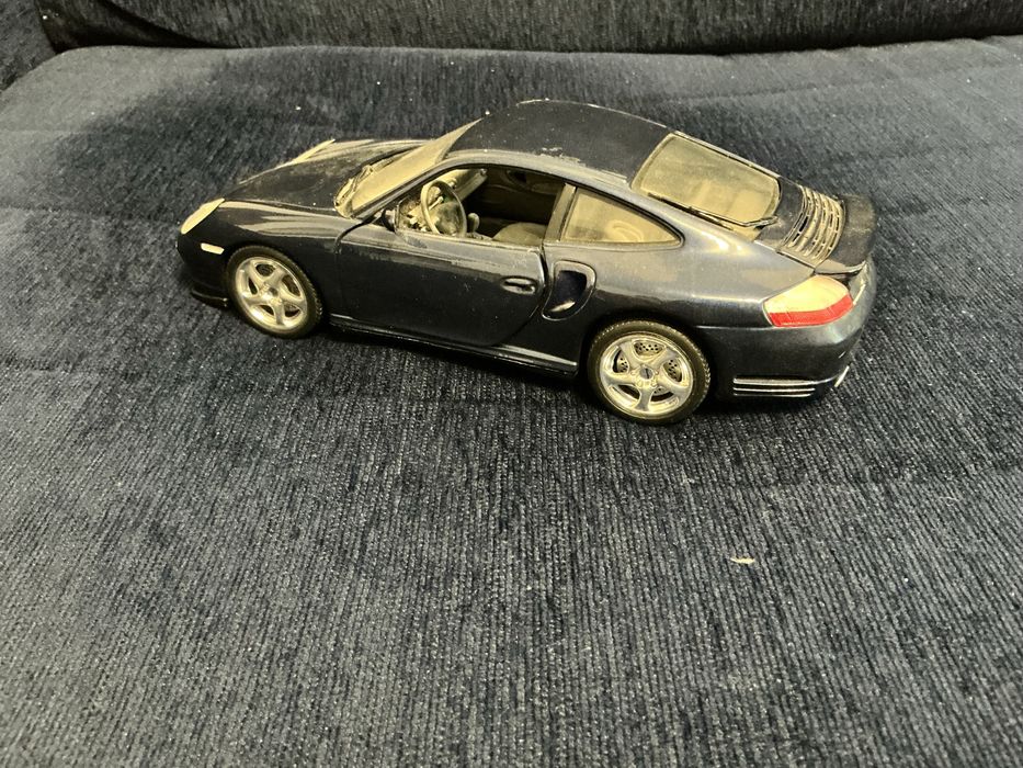 Colectie machete 1:18 Maisto, Bburago, Norev