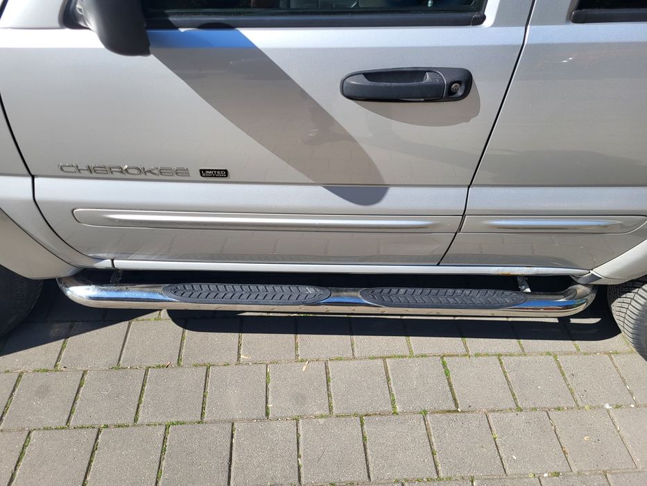 Jeep Cherokee 3.7 Limited 4x4 – газ, теглич, Mopar багажник, нов ГТП, реални 225 000 км