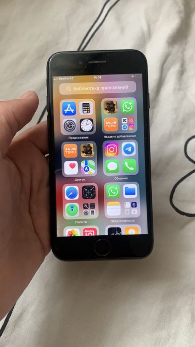 Айфон 7, 32гб, в идеале iPhone 7