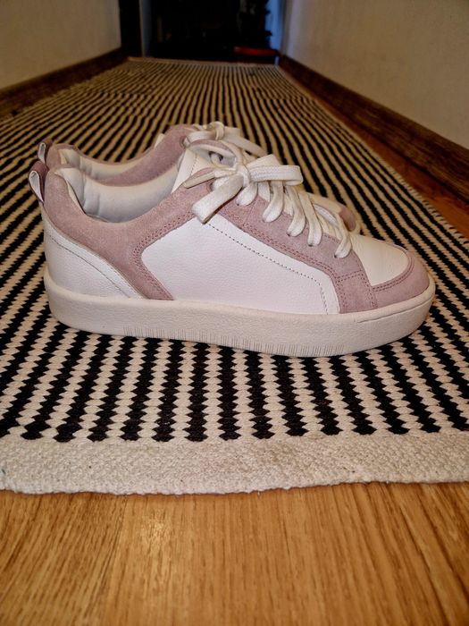Next signature 36 piele
