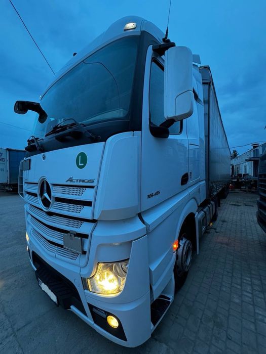 Фура Mercedes Benz Acrtos 2019 года