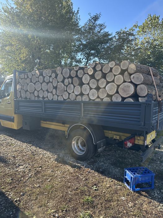 Vând lemne de foct esența tare