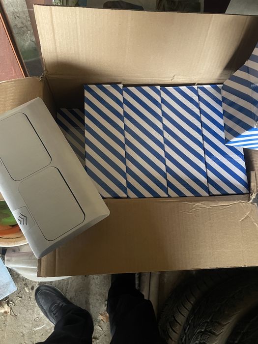 Розетка напольная