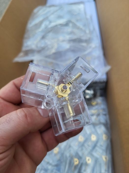 Професионално LED осветление за гараж работилница детайлинг