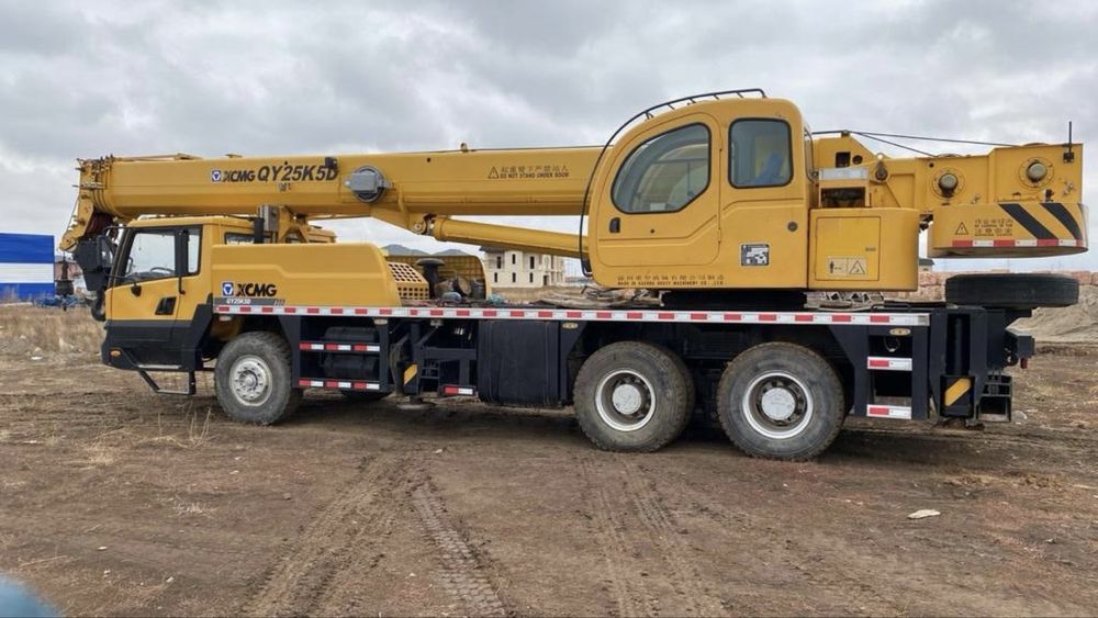Продам автокран XCMG QY25K5D