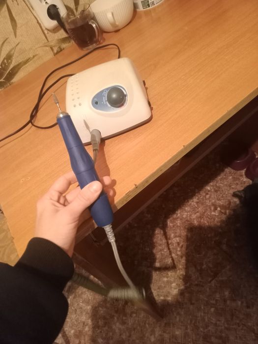 Продается маникюрный аппарат