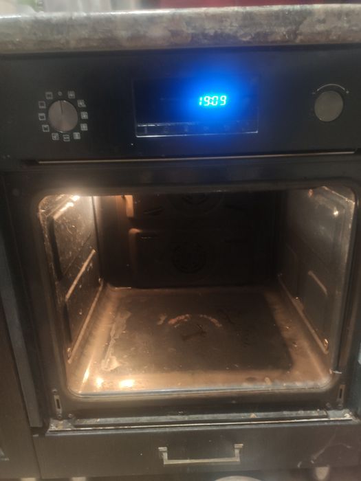 Продам духовой шкаф Самсунг