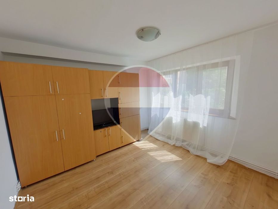 Apartament cu 2 camere de închiriat – Bulevardul Independenței,