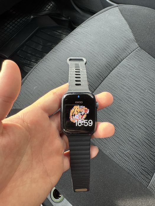 apple watch 8 series gps