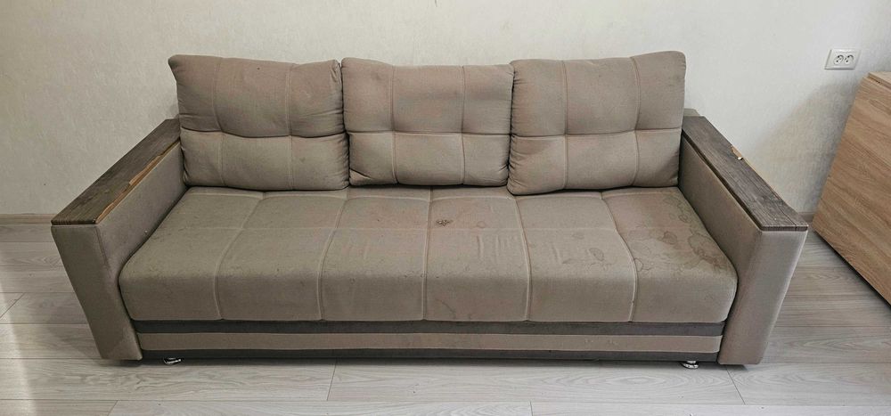 Продам раскладной диван