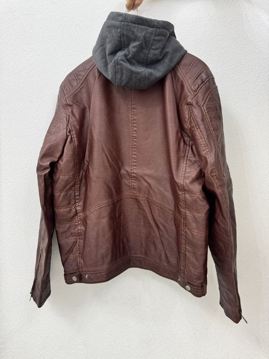 Кожаная мужская куртка