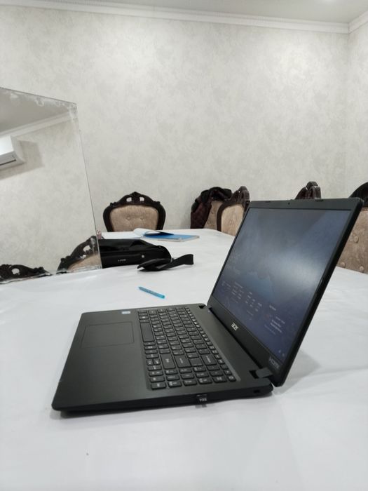 Продаю ноутбук acer aspire 3