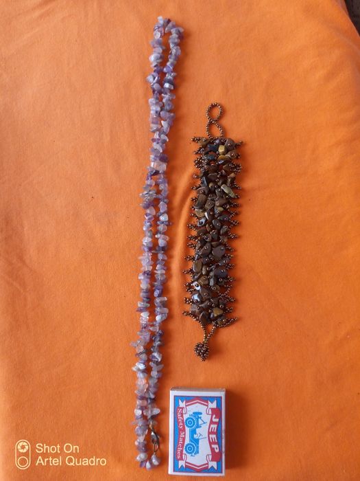 Бусы из аметиста и браслет из тигрового глаза  ( натуральные камни )