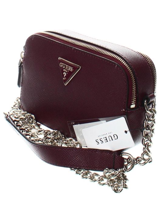 Guess- дамска чанта