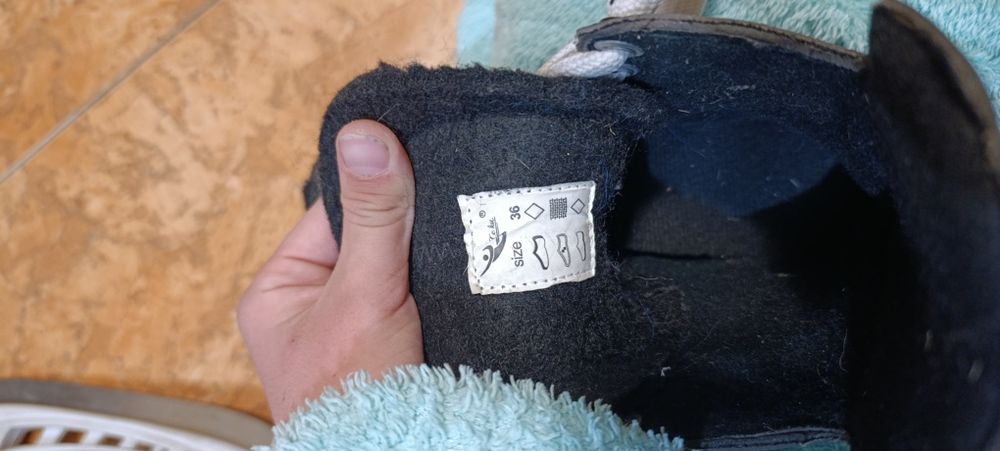 Коньки детские..