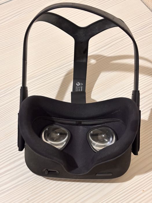 Очки виртуальной реальности Oculus quest 1