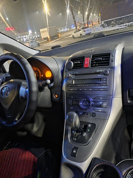 Тайота аурис 2008г продажа