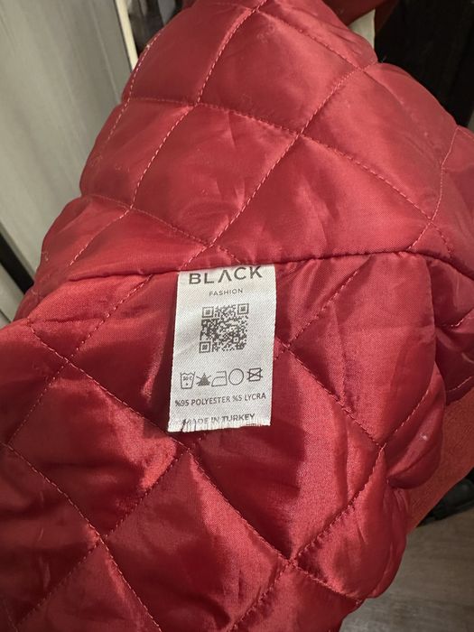 Продам бомбер в идеале, размер подходит s,m,l